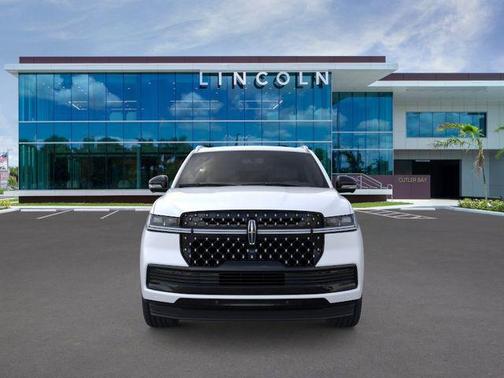 White Metallic 2026 Lincoln Navigator Black Label