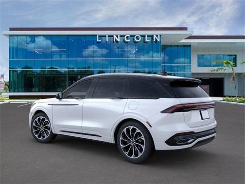 2025 Lincoln Nautilus Reserve