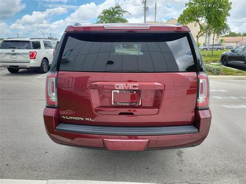 2018 GMC Yukon XL SLT
