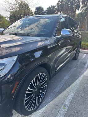 2022 Lincoln Aviator Black Label AWD
