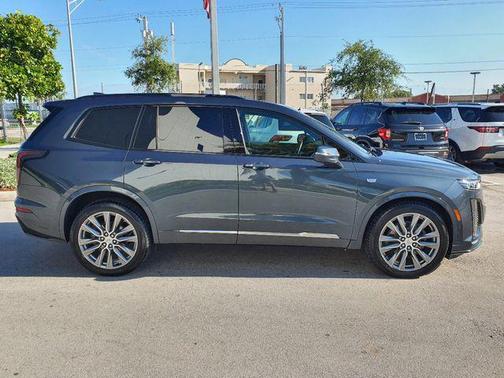 2021 Cadillac XT6 Sport AWD