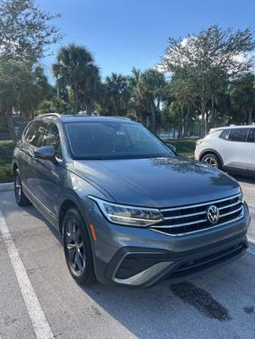 2023 Volkswagen Tiguan 2.0T SE