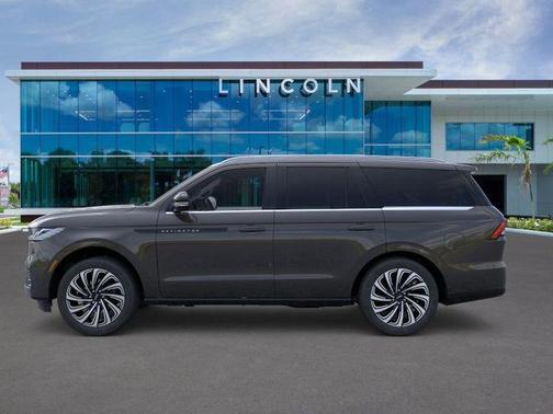 Chroma Caviar Dark Gray Metallic Clearcoat 2025 Lincoln Navigator Black Label