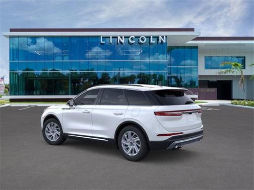 2026 Lincoln Corsair Premiere