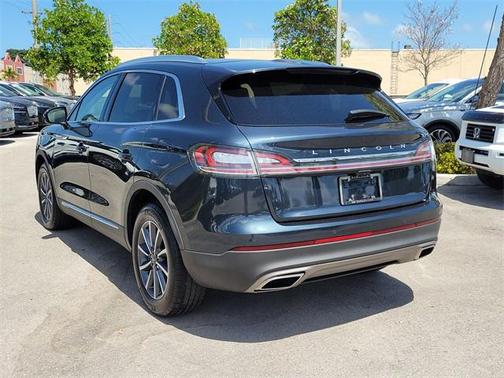 2022 Lincoln Nautilus Standard