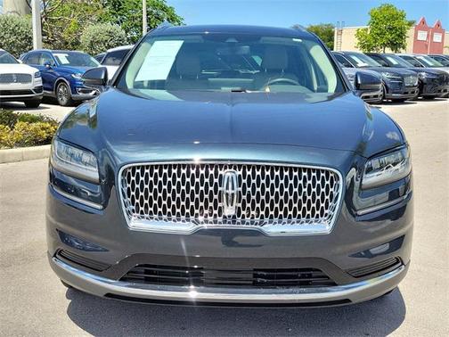 2022 Lincoln Nautilus Standard