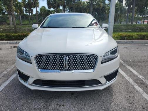 2018 Lincoln MKZ Premiere
