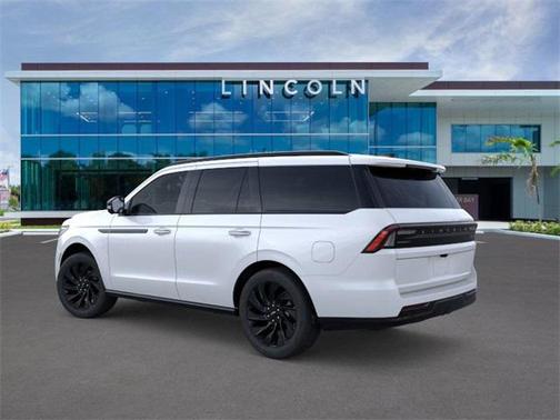 2026 Lincoln Navigator Reserve