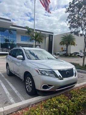 2013 Nissan Pathfinder SV