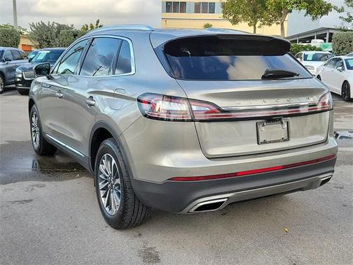 2023 Lincoln Nautilus Standard