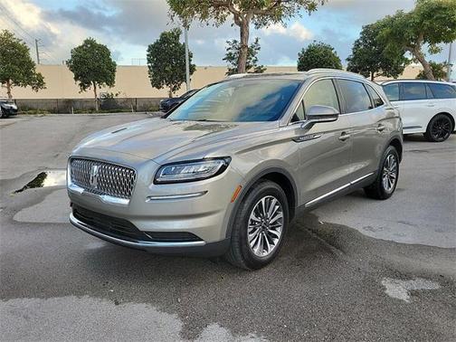 2023 Lincoln Nautilus Standard