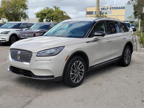 2022 Lincoln Corsair Standard