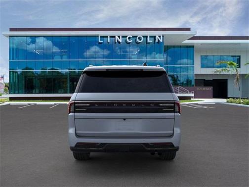 2025 Lincoln Navigator Reserve