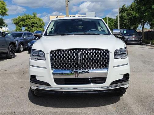 2024 Lincoln Navigator Black Label