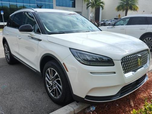 2022 Lincoln Corsair Standard