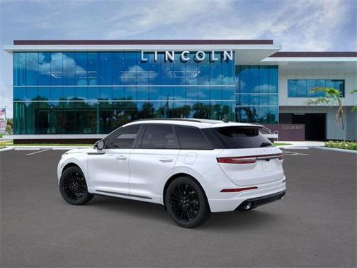 2026 Lincoln Corsair Reserve