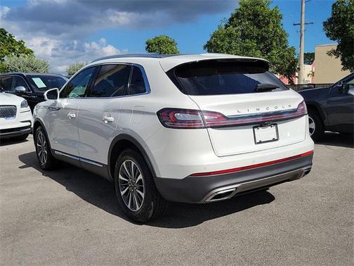 2022 Lincoln Nautilus Reserve