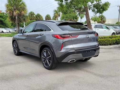 2023 INFINITI QX55 LUXE
