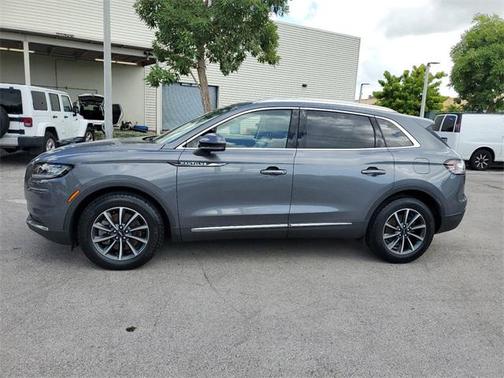 2021 Lincoln Nautilus Standard