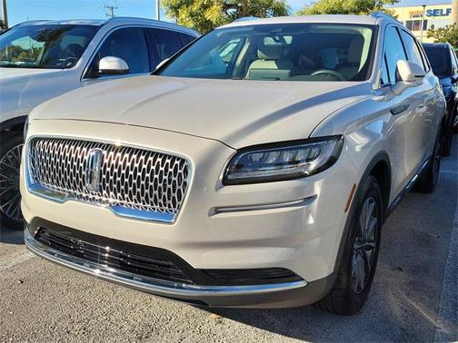 2022 Lincoln Nautilus Standard