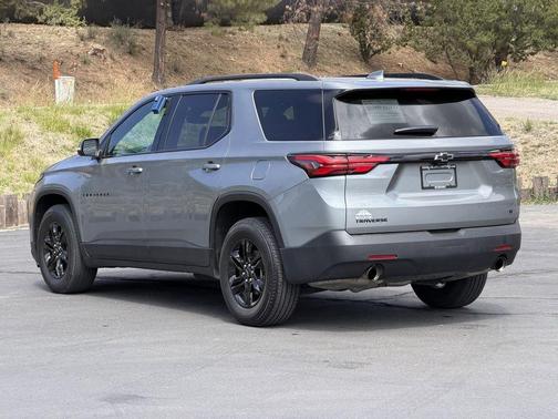 Gray 2023 Chevrolet Traverse LT Cloth
