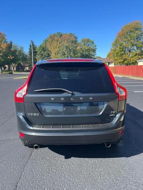 2012 Volvo XC60 T6 R-Design Premier Plus