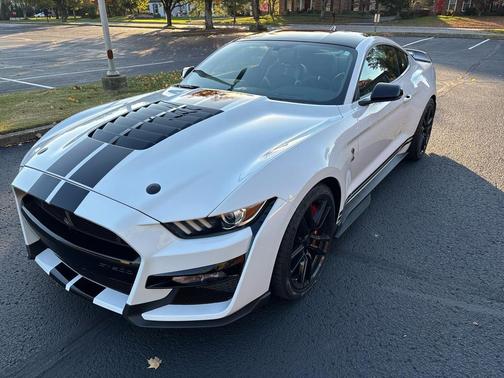 2020 Ford Shelby GT500 Base