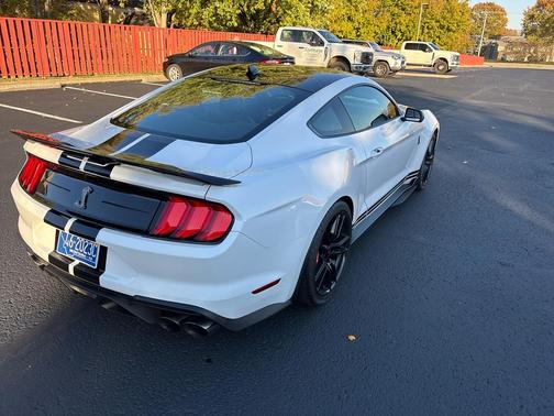 2020 Ford Shelby GT500 Base