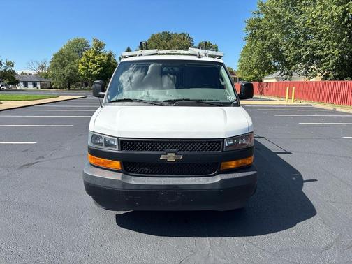 2021 Chevrolet Express 2500 RWD 2500 Regular Wheelbase WT