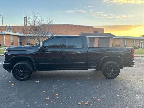 2024 Chevrolet Silverado 2500 High Country