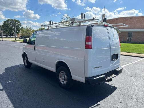 2021 Chevrolet Express 2500 RWD 2500 Regular Wheelbase WT