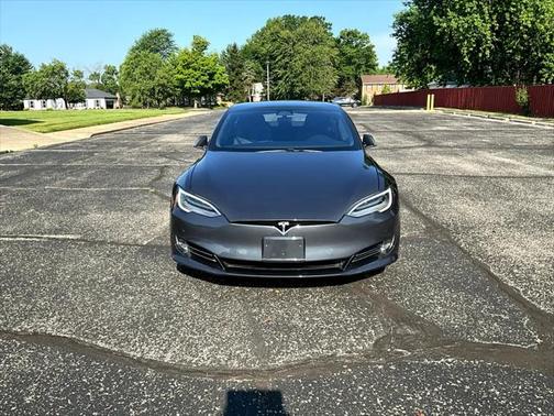 2020 Tesla Model S Long Range Plus