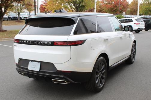 2025 Land Rover Range Rover Sport P360 SE