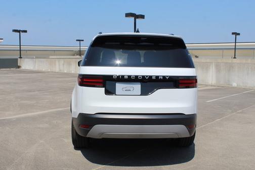 2025 Land Rover Discovery S