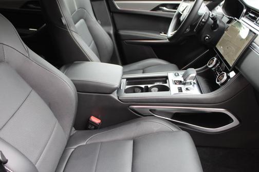 2025 Jaguar F-PACE R-Dynamic S