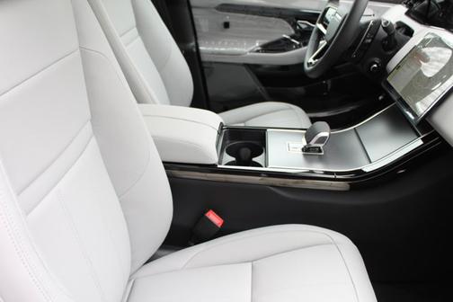 2026 Land Rover Range Rover Evoque Core S