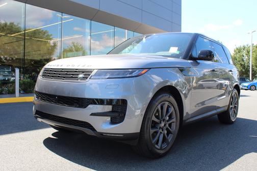 2025 Land Rover Range Rover Sport SE