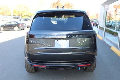 2025 Land Rover Range Rover P530 SE SWB