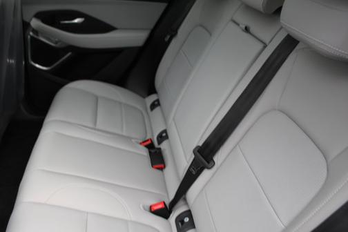 2024 Jaguar E-PACE P250 R-Dynamic SE