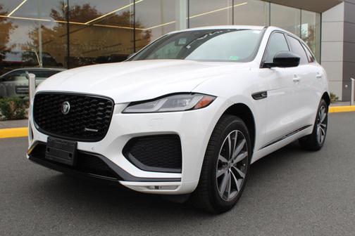 2025 Jaguar F-PACE P250 R-Dynamic S