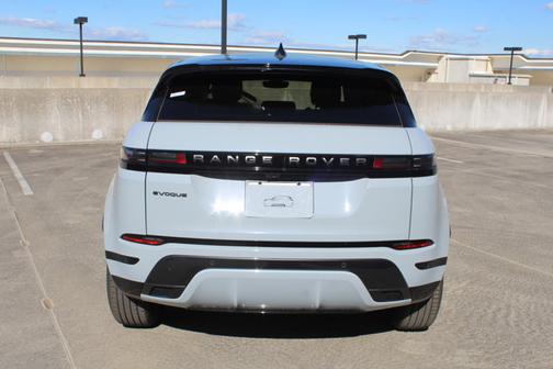 2026 Land Rover Range Rover Evoque Dynamic SE