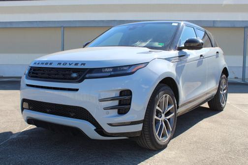 2026 Land Rover Range Rover Evoque Dynamic SE