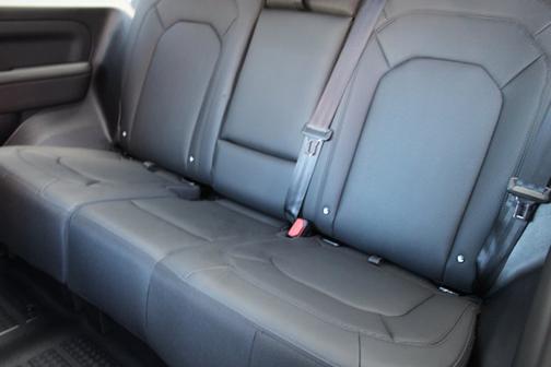 2025 Land Rover Defender 90 P300 S