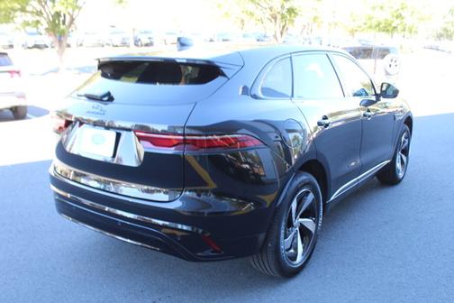2025 Jaguar F-PACE P250 R-Dynamic S