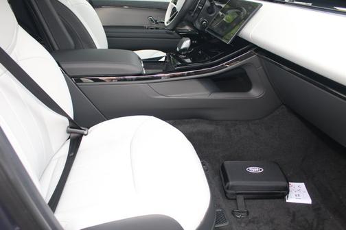 2025 Land Rover Range Rover Sport Dynamic SE