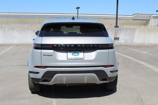 2026 Land Rover Range Rover Evoque Dynamic SE