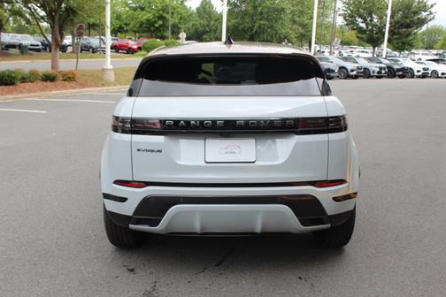 2026 Land Rover Range Rover Evoque Dynamic SE