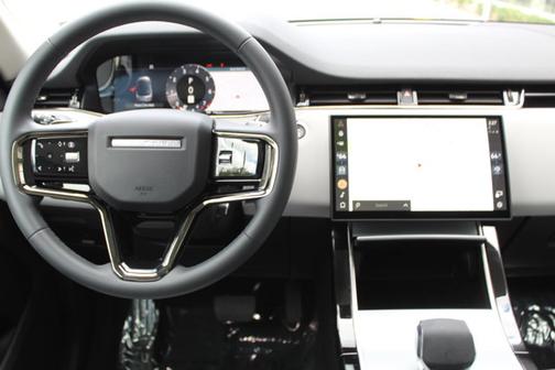 2025 Land Rover Range Rover Evoque Core S