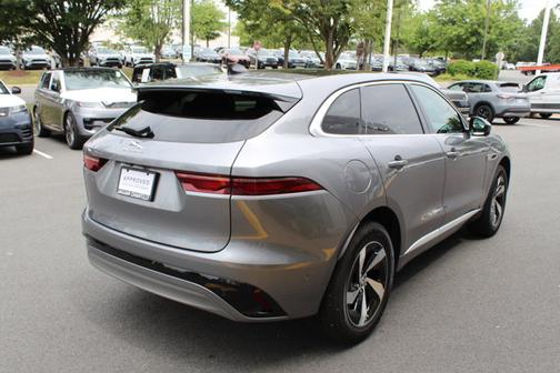 2025 Jaguar F-PACE R-Dynamic S