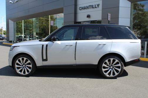 2025 Land Rover Range Rover Autobiography